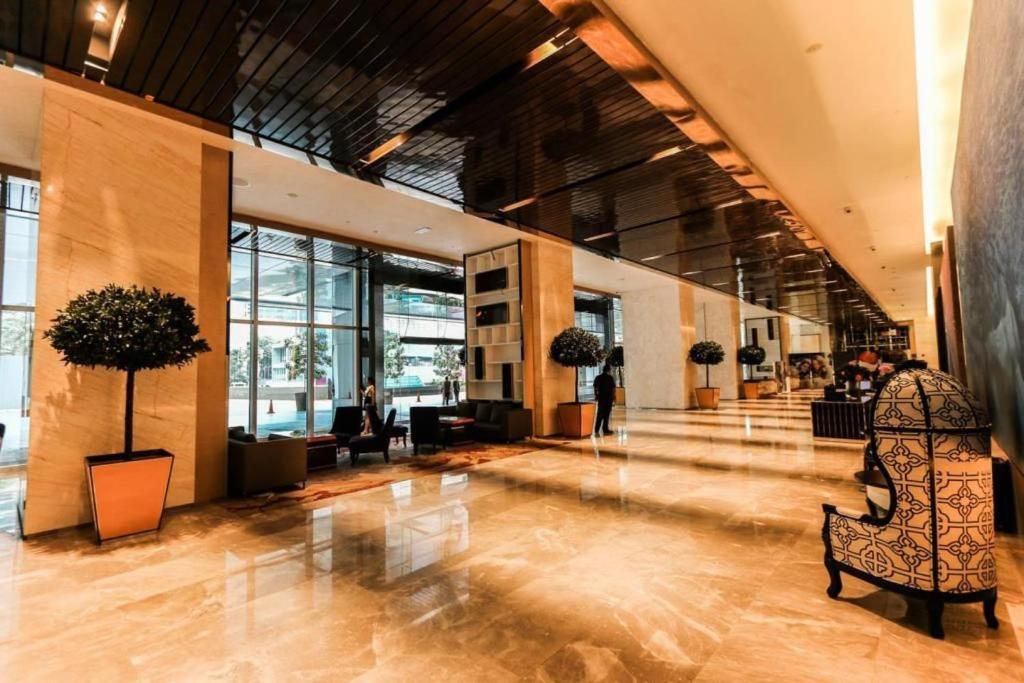 The Platinum Klcc Apartment